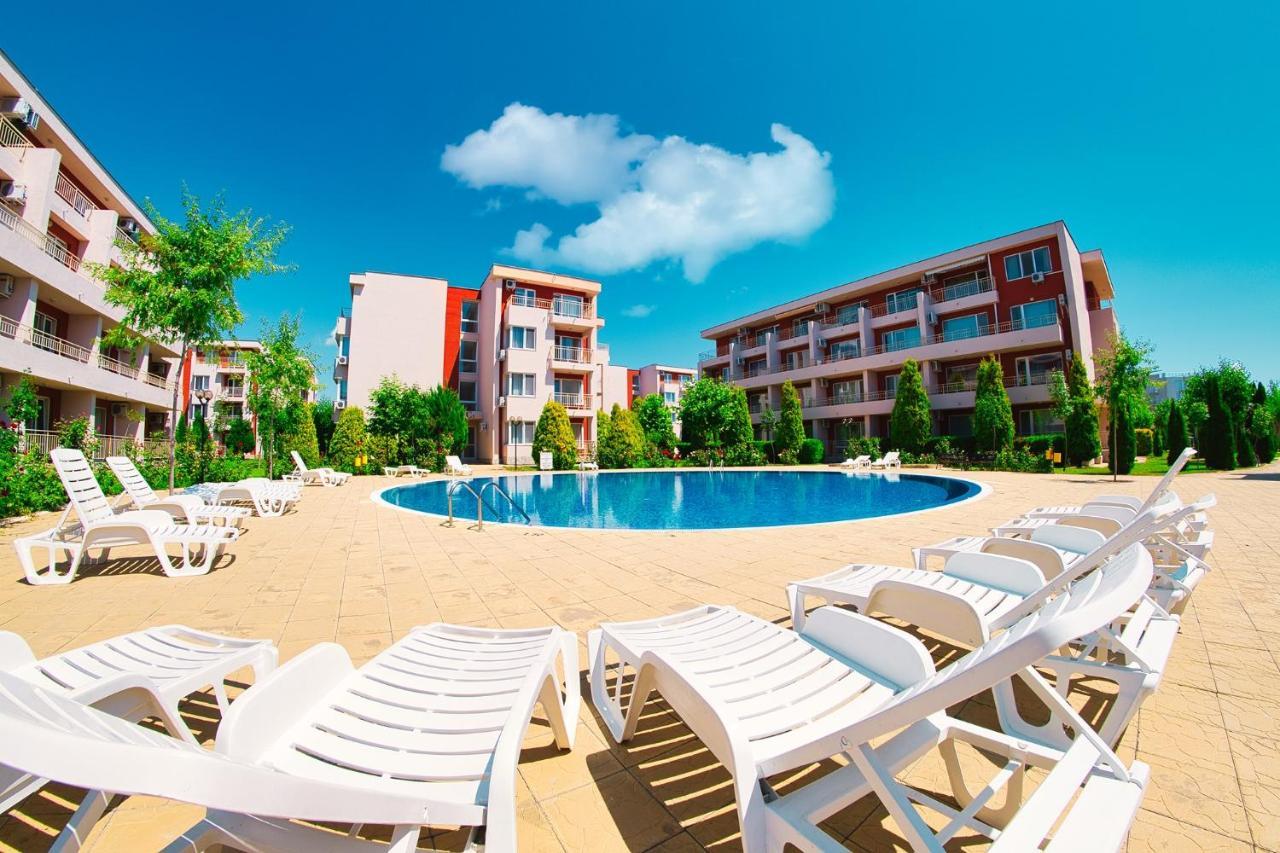 Nessebar Fort Club - Prestige Apartments Sunny Beach Exterior foto